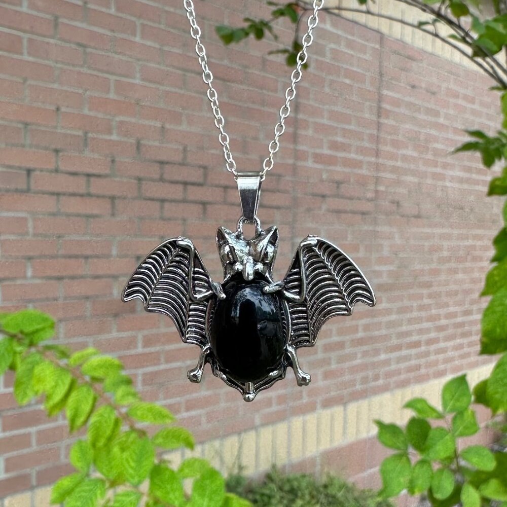 NEW Halloween Obsidian Bat Pendant Necklace